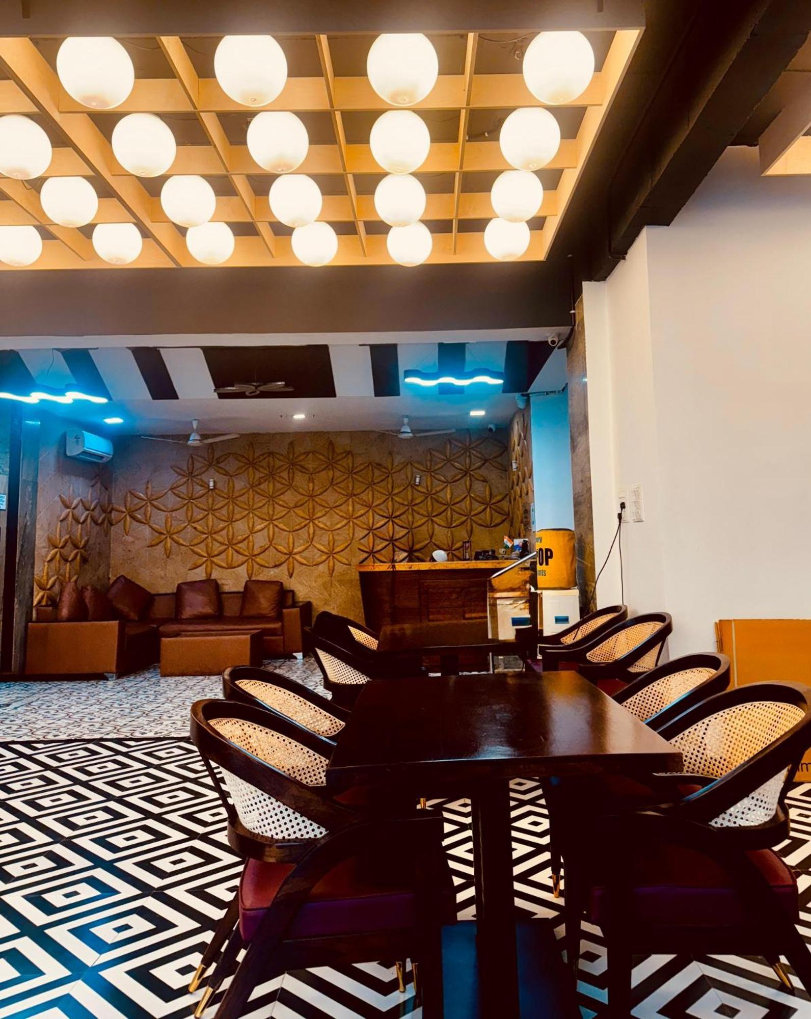 La Riviera Suites Hyderabad Exterior photo